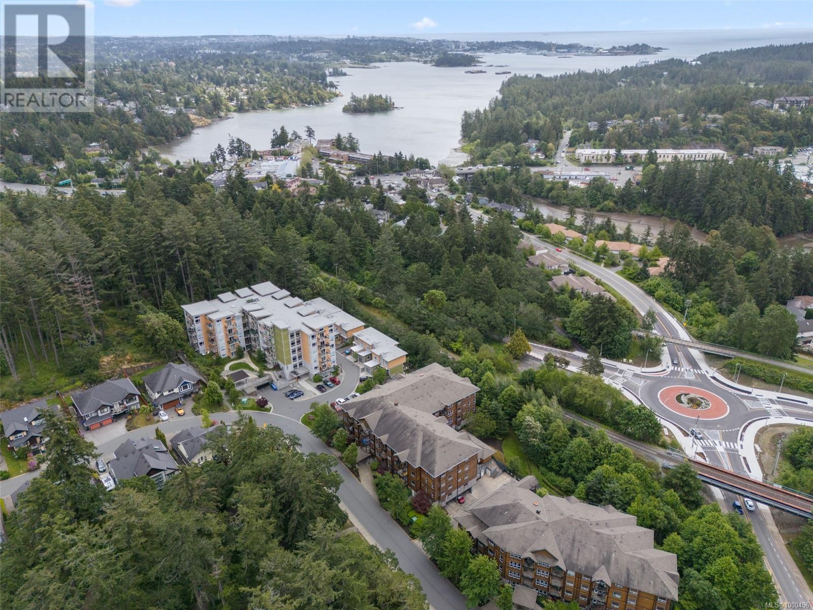 210 201 Nursery Hill Dr, View Royal, British Columbia  V9B 0H7 - Photo 33 - 1000456