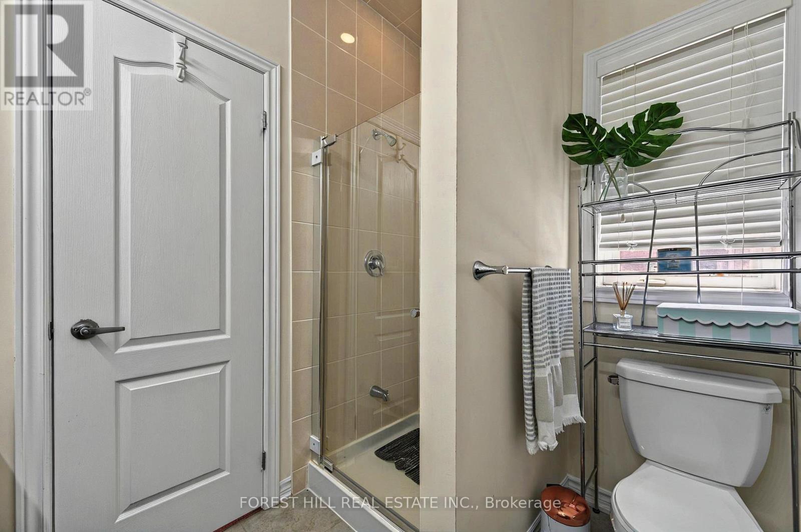 67 Alf Neely Way, Newmarket, Ontario  L3Y 0C6 - Photo 27 - N12163460