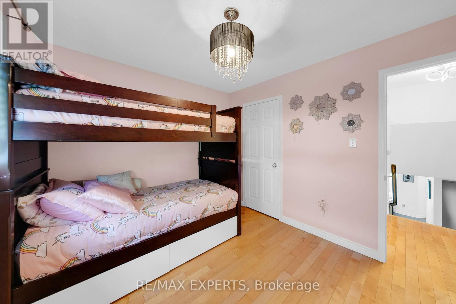 83 Gray Avenue, New Tecumseth, Ontario  L9R 1P5 - Photo 21 - N12163546