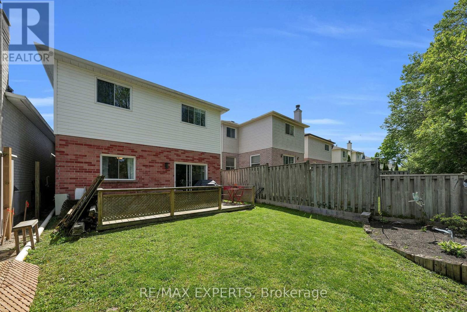 83 Gray Avenue, New Tecumseth, Ontario  L9R 1P5 - Photo 28 - N12163546