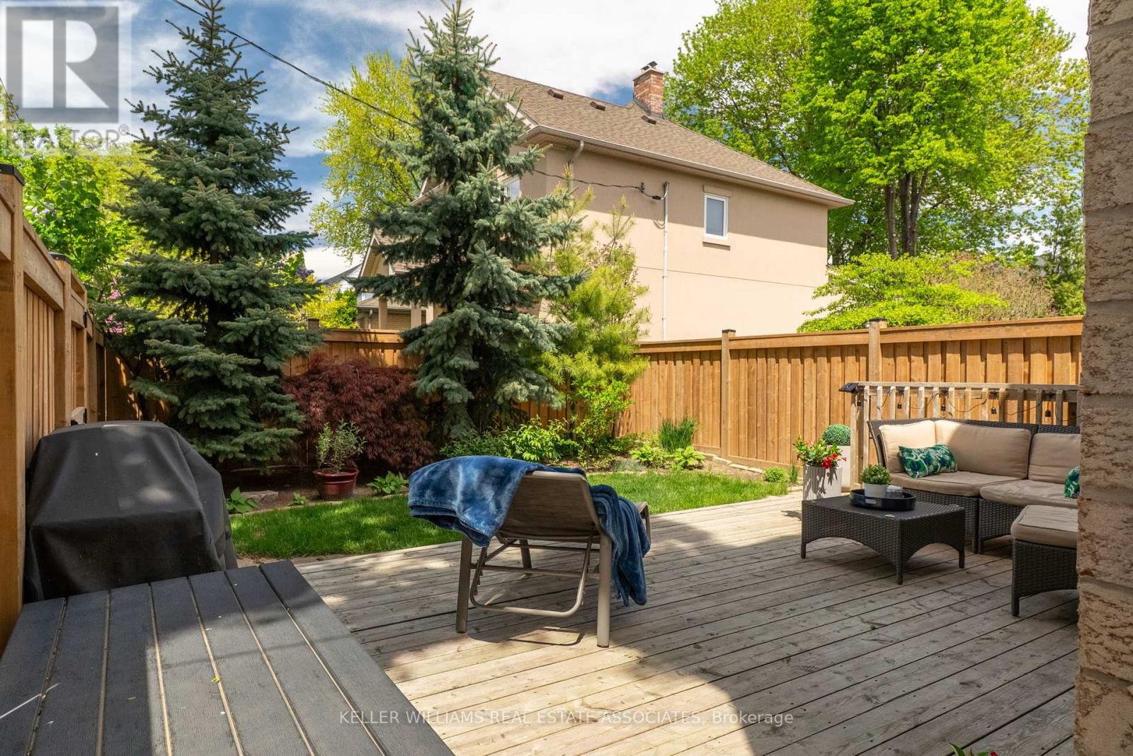 442 Valermo Drive, Toronto, Ontario  M8W 2M2 - Photo 40 - W12039794