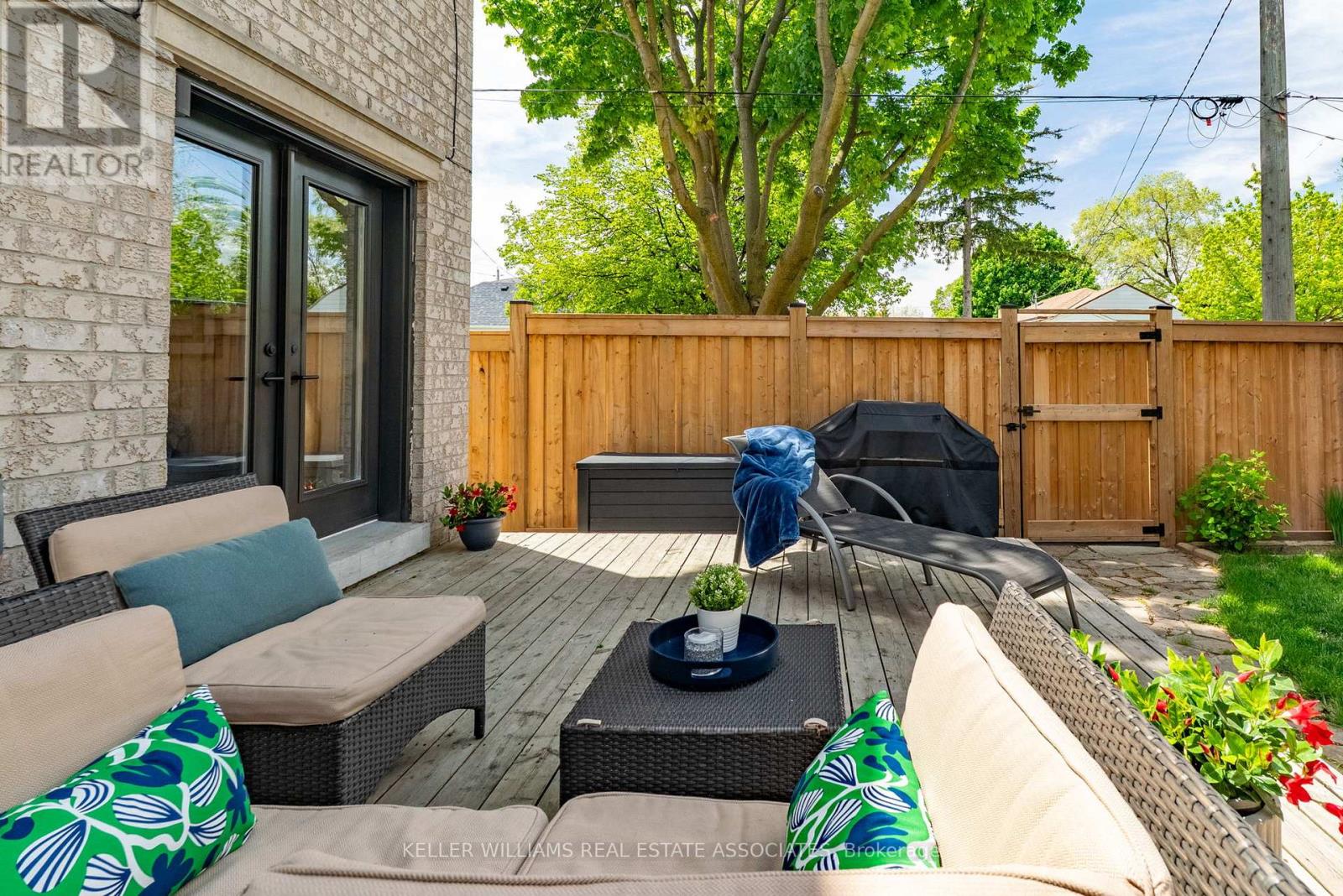 442 Valermo Drive, Toronto, Ontario  M8W 2M2 - Photo 44 - W12039794