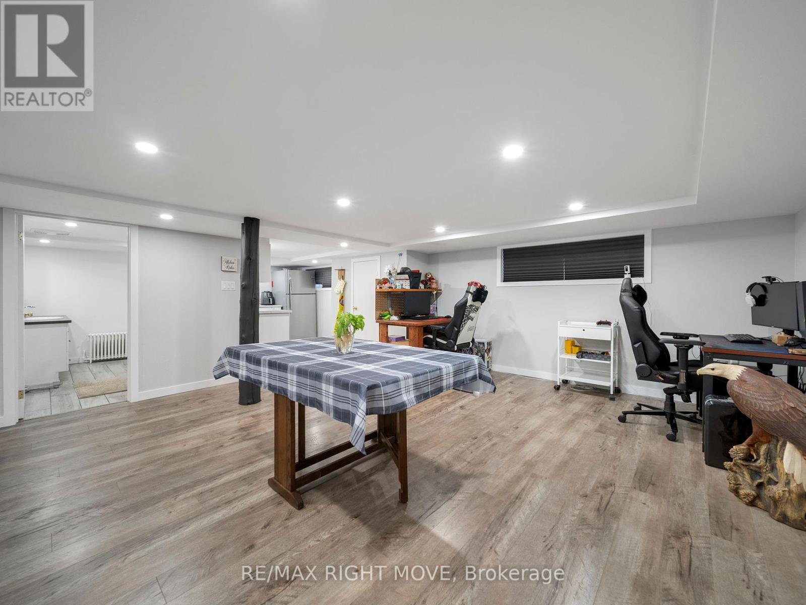 206 Mary Street, Orillia, Ontario  L3V 3E6 - Photo 31 - S12163430