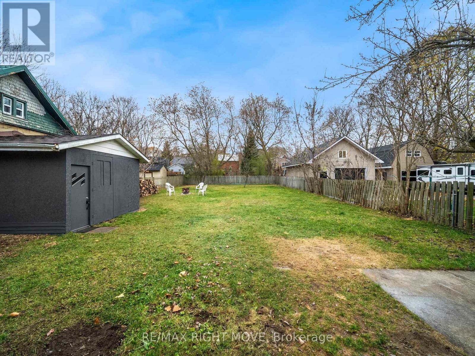 206 Mary Street, Orillia, Ontario  L3V 3E6 - Photo 41 - S12163430