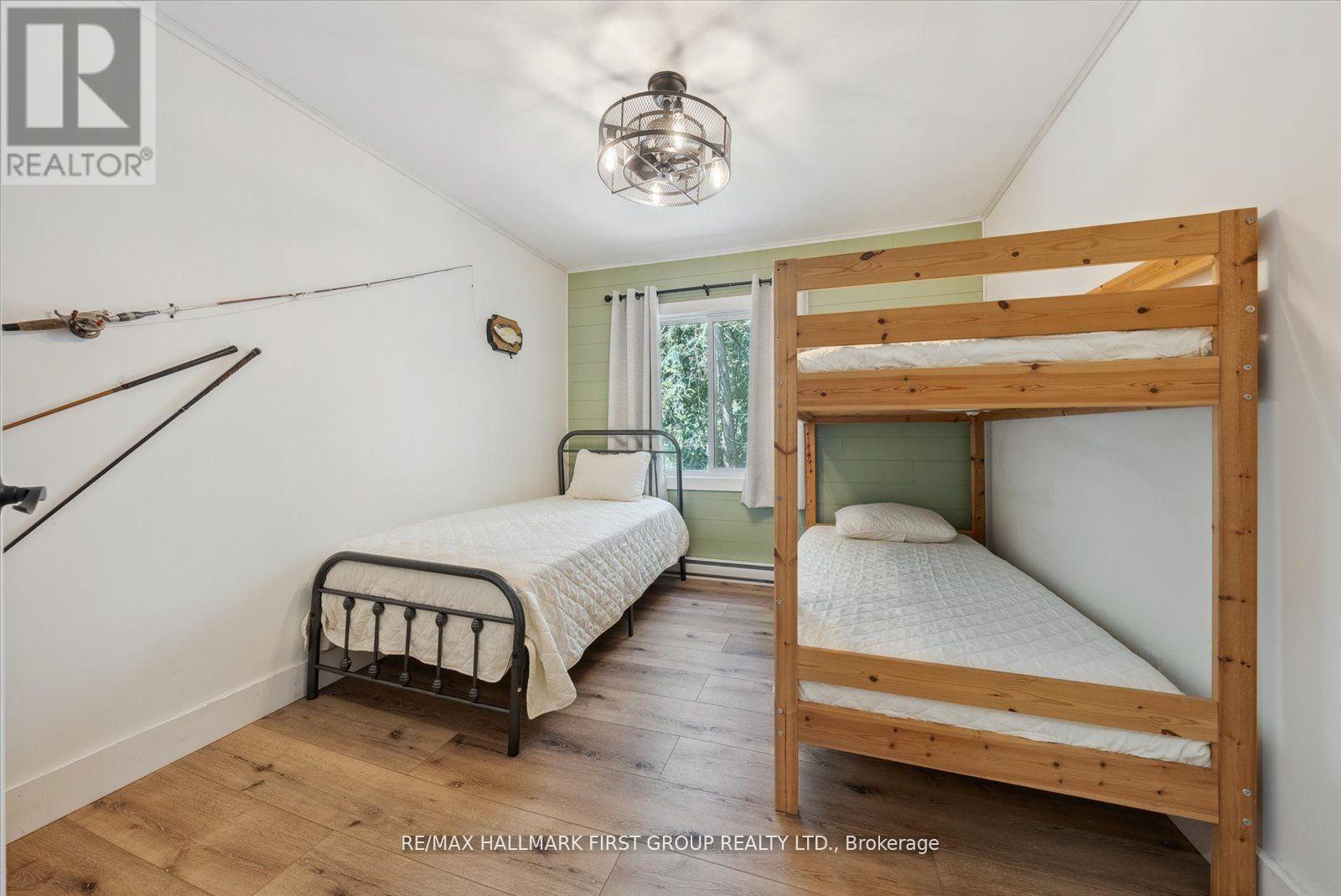 3074 Sparrow Lake Road S, Severn, Ontario  L0K 2B0 - Photo 22 - S12163517