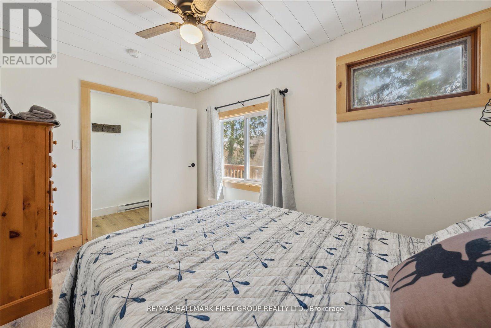 3074 Sparrow Lake Road S, Severn, Ontario  L0K 2B0 - Photo 24 - S12163517