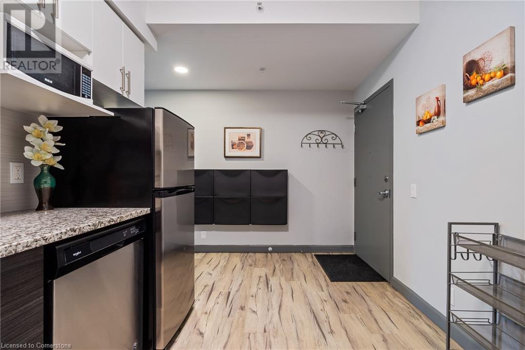 77 Leland Street Unit# 422, Hamilton, Ontario  L8S 3A1 - Photo 8 - 40731017
