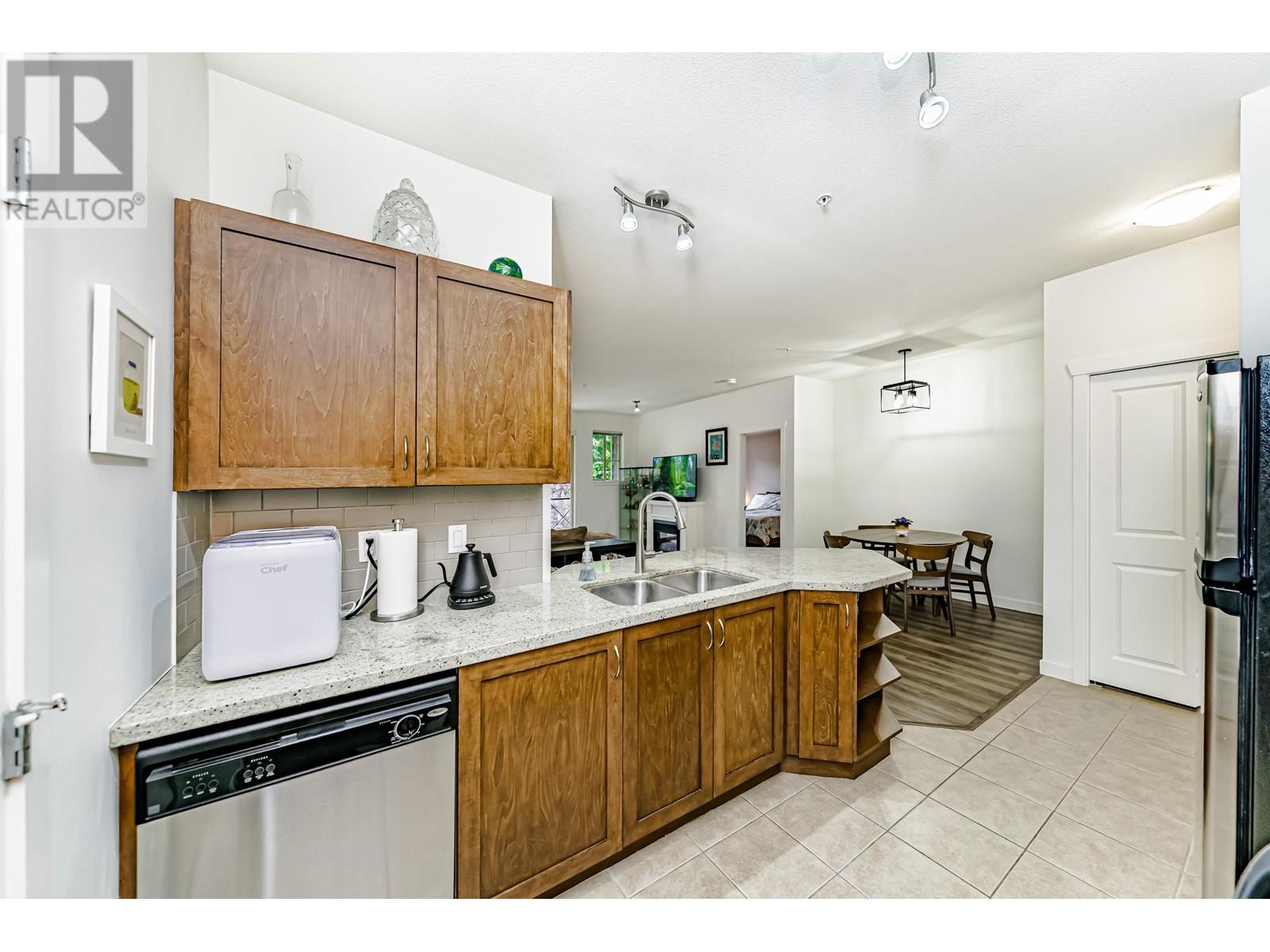 216 2336 Whyte Avenue, Port Coquitlam, British Columbia  V3C 0A7 - Photo 17 - R3005078