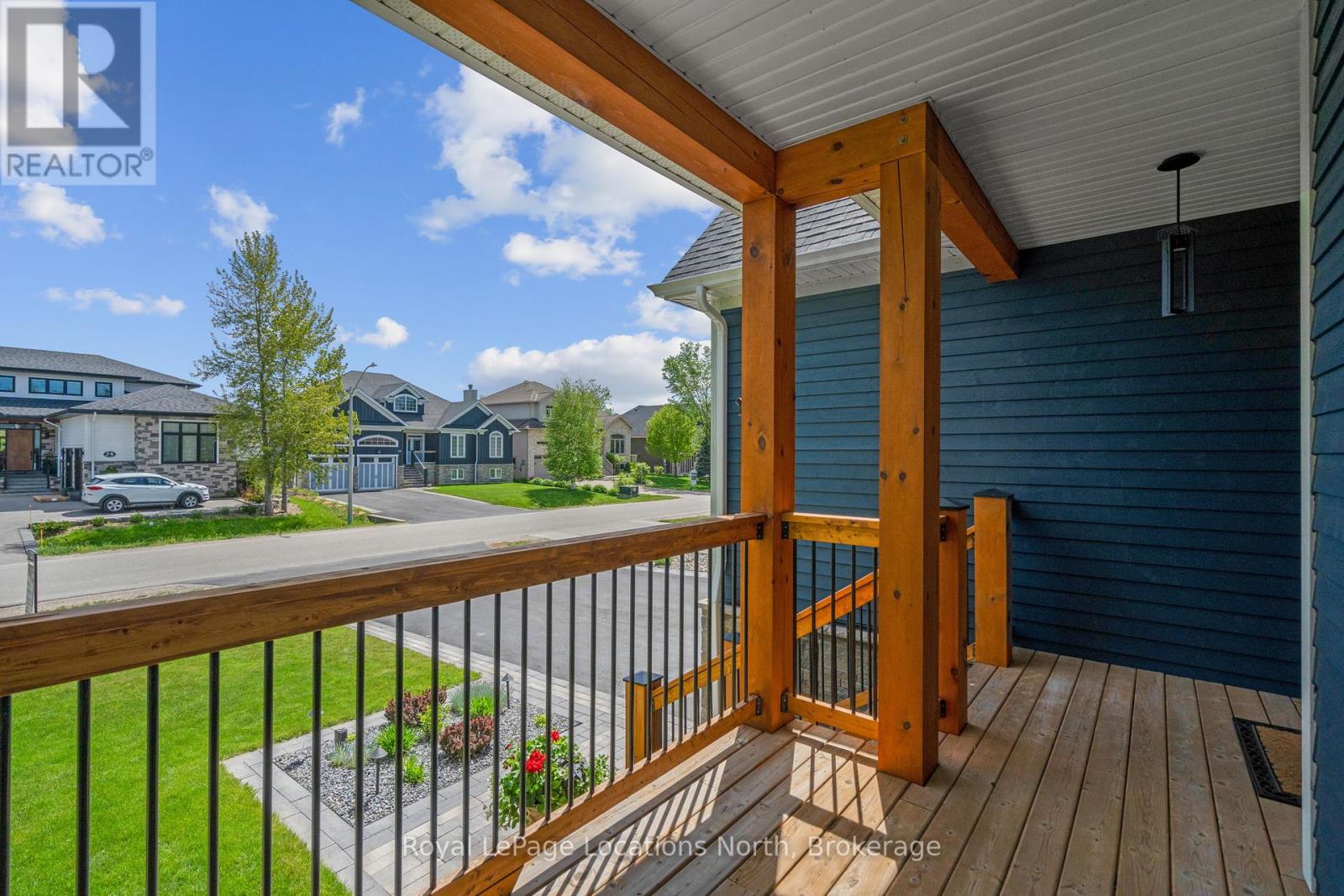 69 Stanley Street, Collingwood, Ontario  L9Y 0G7 - Photo 3 - S12163601