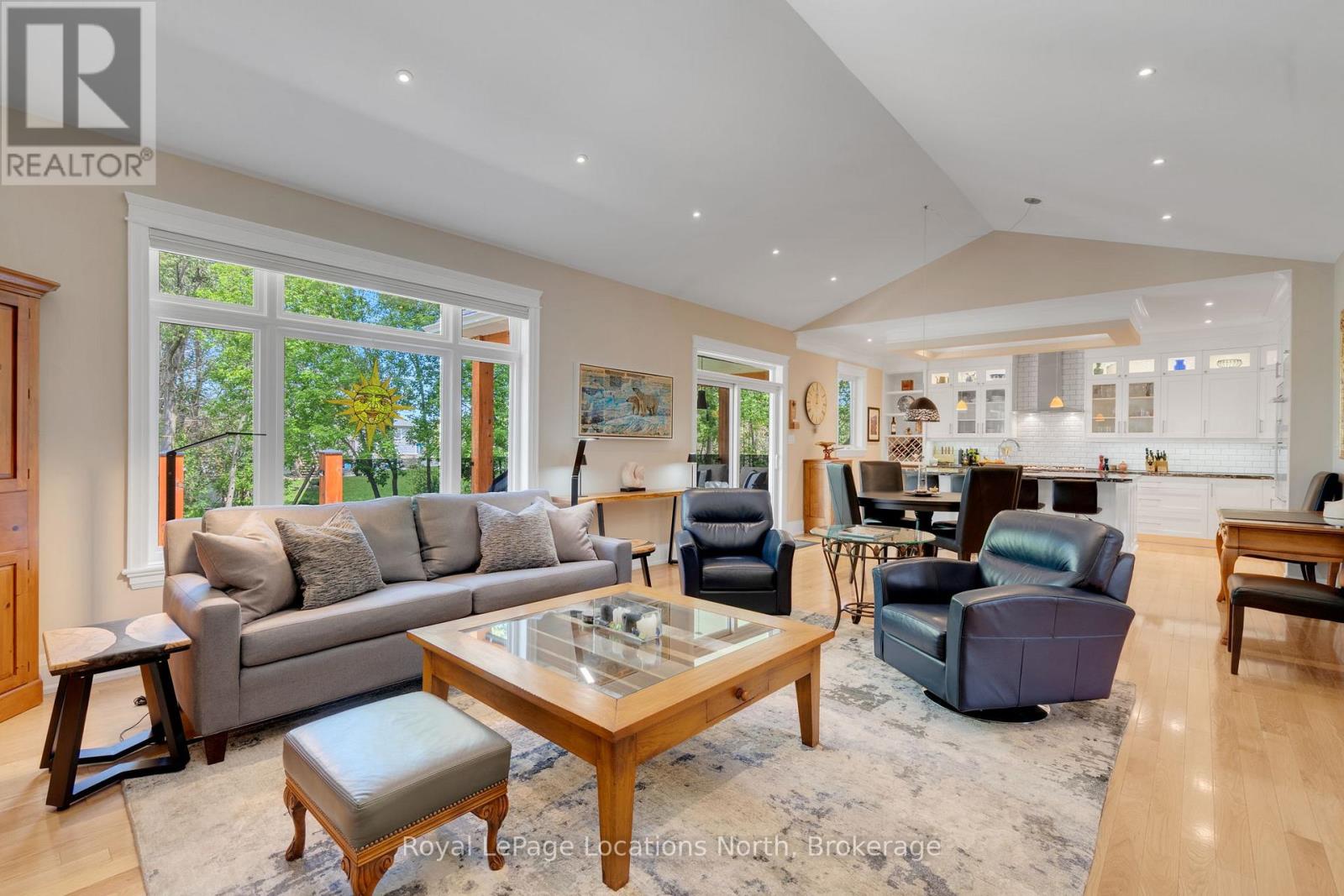 69 Stanley Street, Collingwood, Ontario  L9Y 0G7 - Photo 6 - S12163601