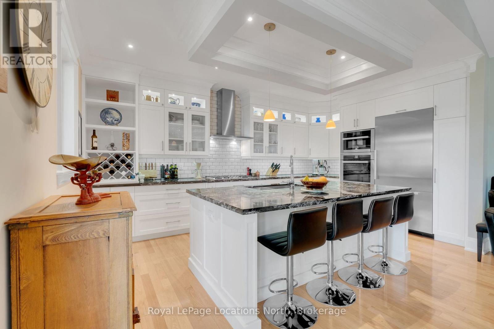 69 Stanley Street, Collingwood, Ontario  L9Y 0G7 - Photo 9 - S12163601