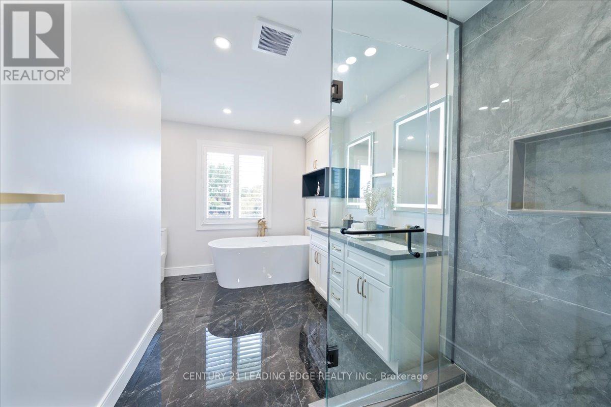 157 Jeanne Drive, Vaughan, Ontario  L4L 1X8 - Photo 19 - N12162934