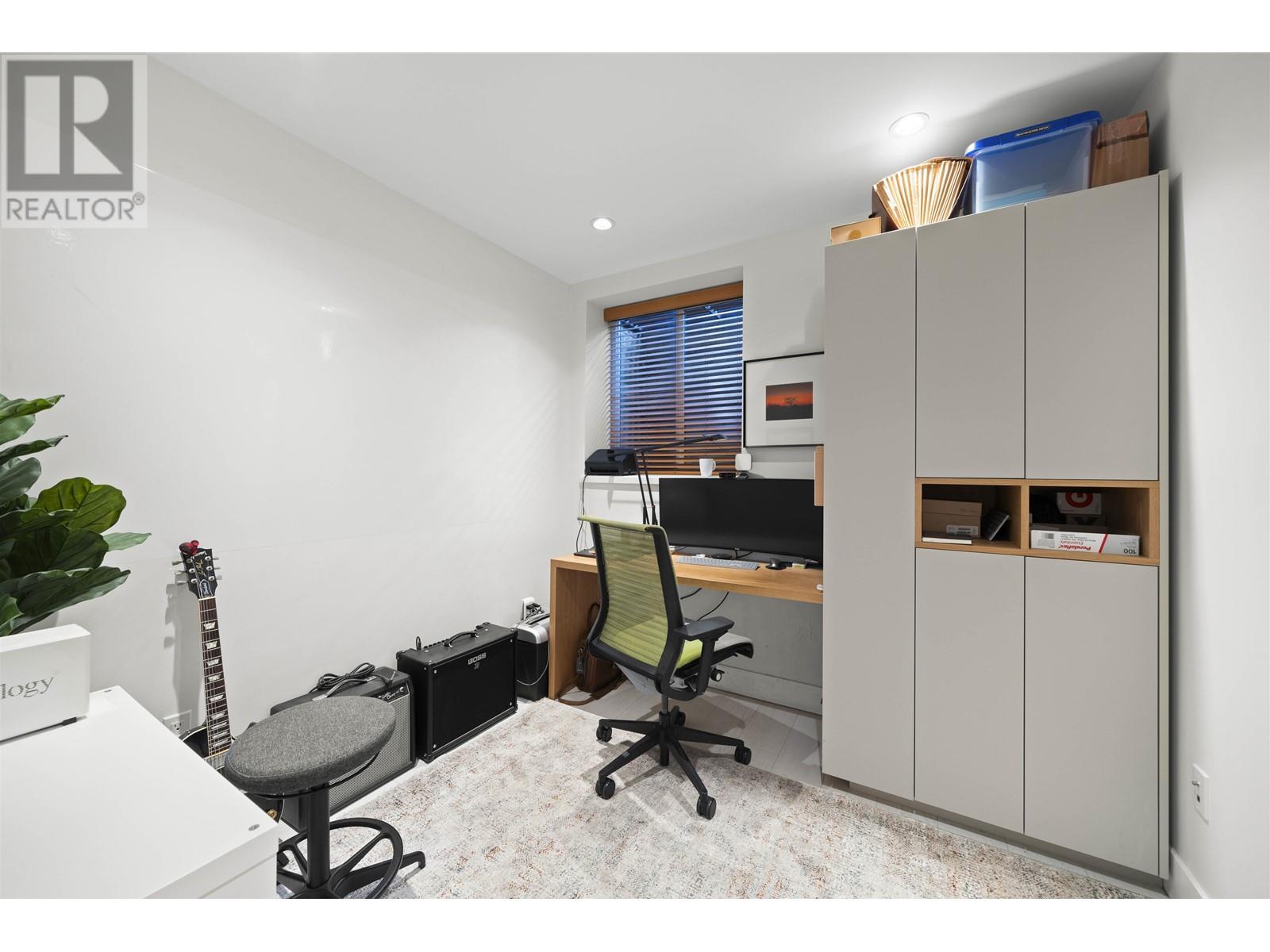 413 W Keith Road, North Vancouver, British Columbia  V7M 1M2 - Photo 34 - R3005488