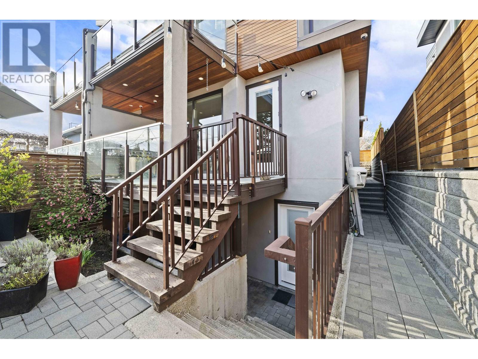 413 W Keith Road, North Vancouver, British Columbia  V7M 1M2 - Photo 37 - R3005488