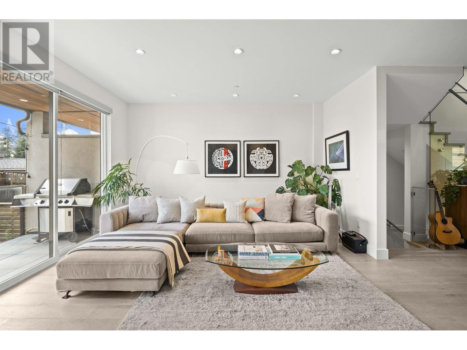413 W Keith Road, North Vancouver, British Columbia  V7M 1M2 - Photo 4 - R3005488