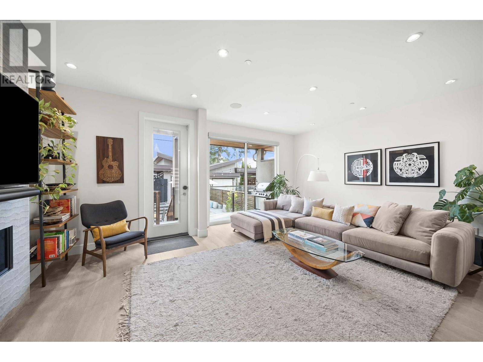 413 W Keith Road, North Vancouver, British Columbia  V7M 1M2 - Photo 6 - R3005488