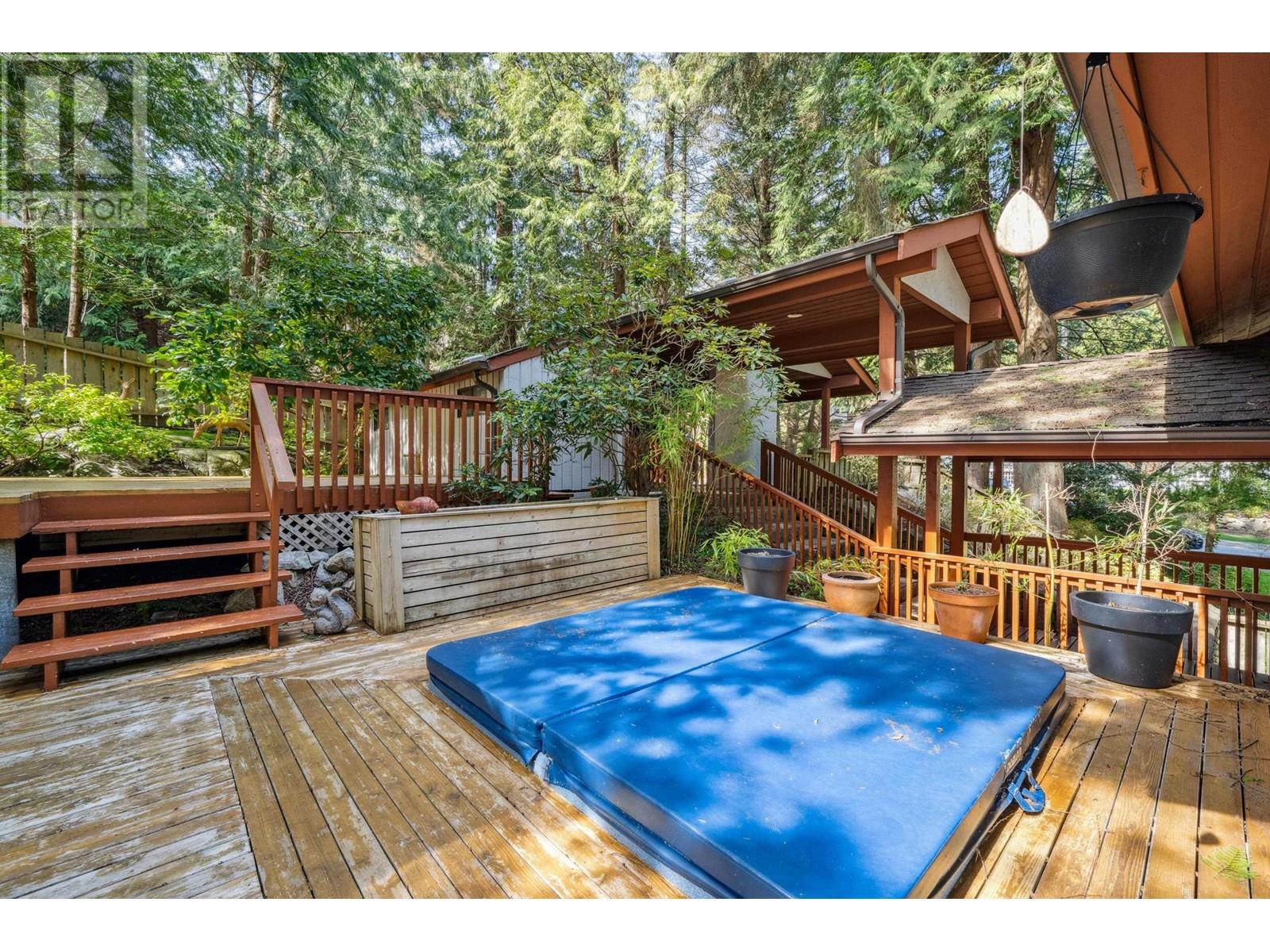 4706 Meadfeild Road, West Vancouver, British Columbia  V7W 2W6 - Photo 20 - R3005466