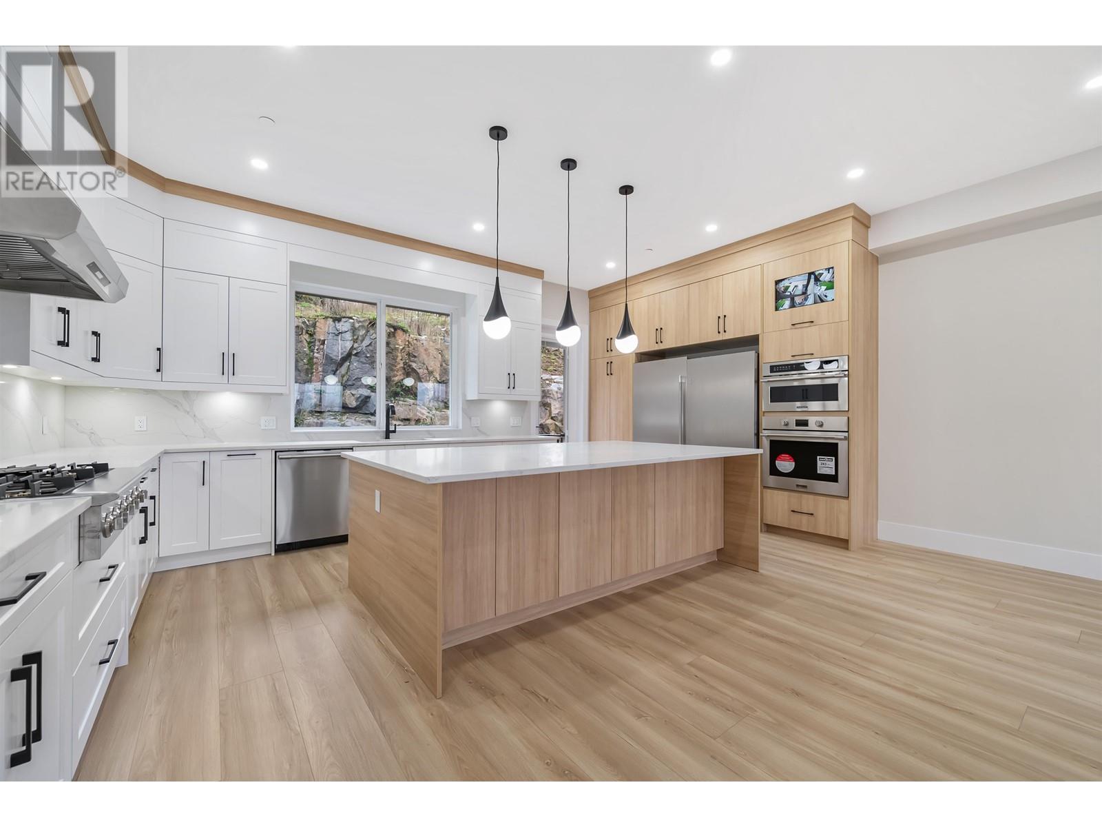 Property at 13588 BIRDTAIL DRIVE image 3