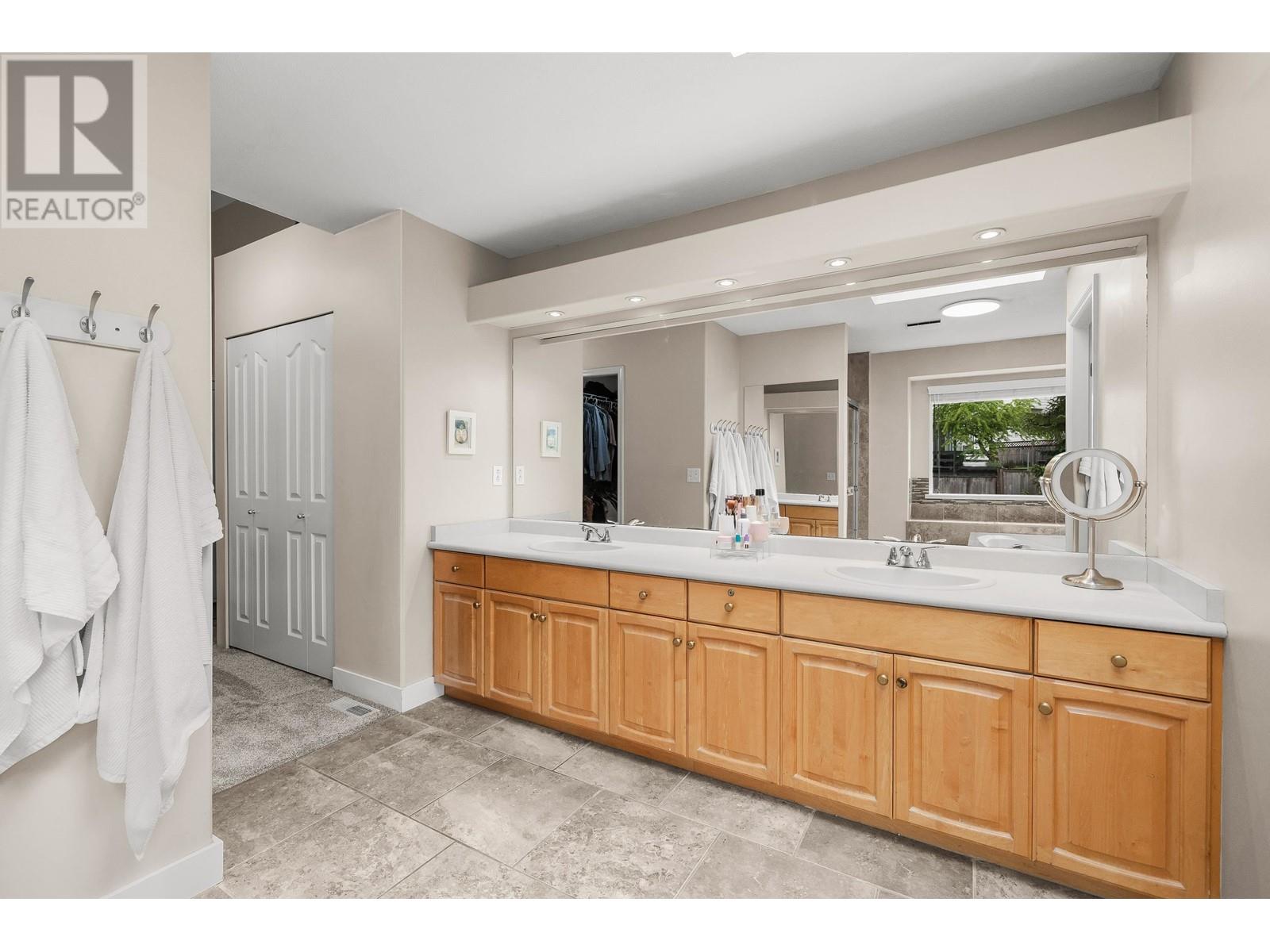 34 Foxwood Drive, Port Moody, British Columbia  V3H 4X3 - Photo 28 - R3005523
