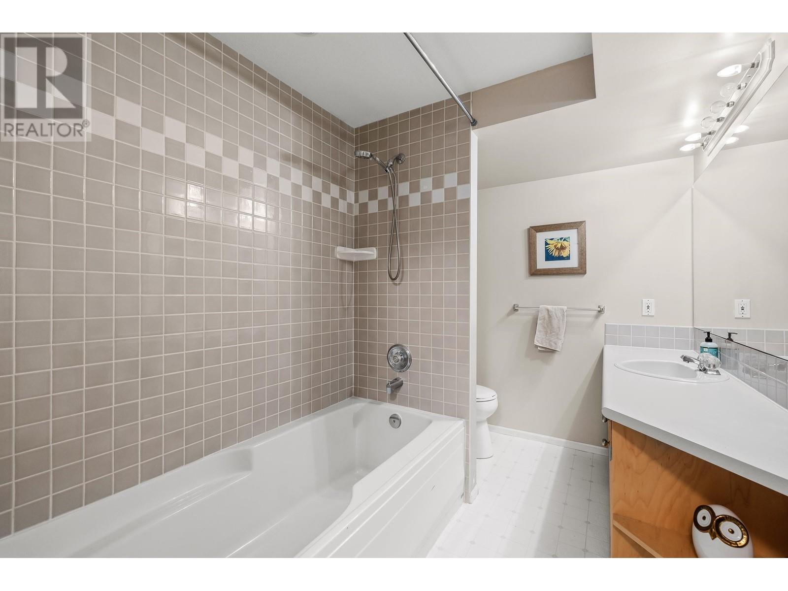 34 Foxwood Drive, Port Moody, British Columbia  V3H 4X3 - Photo 33 - R3005523