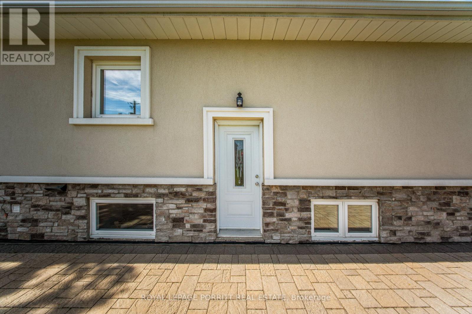 3 Orianna Drive, Toronto, Ontario  M8W 4M8 - Photo 41 - W12158393