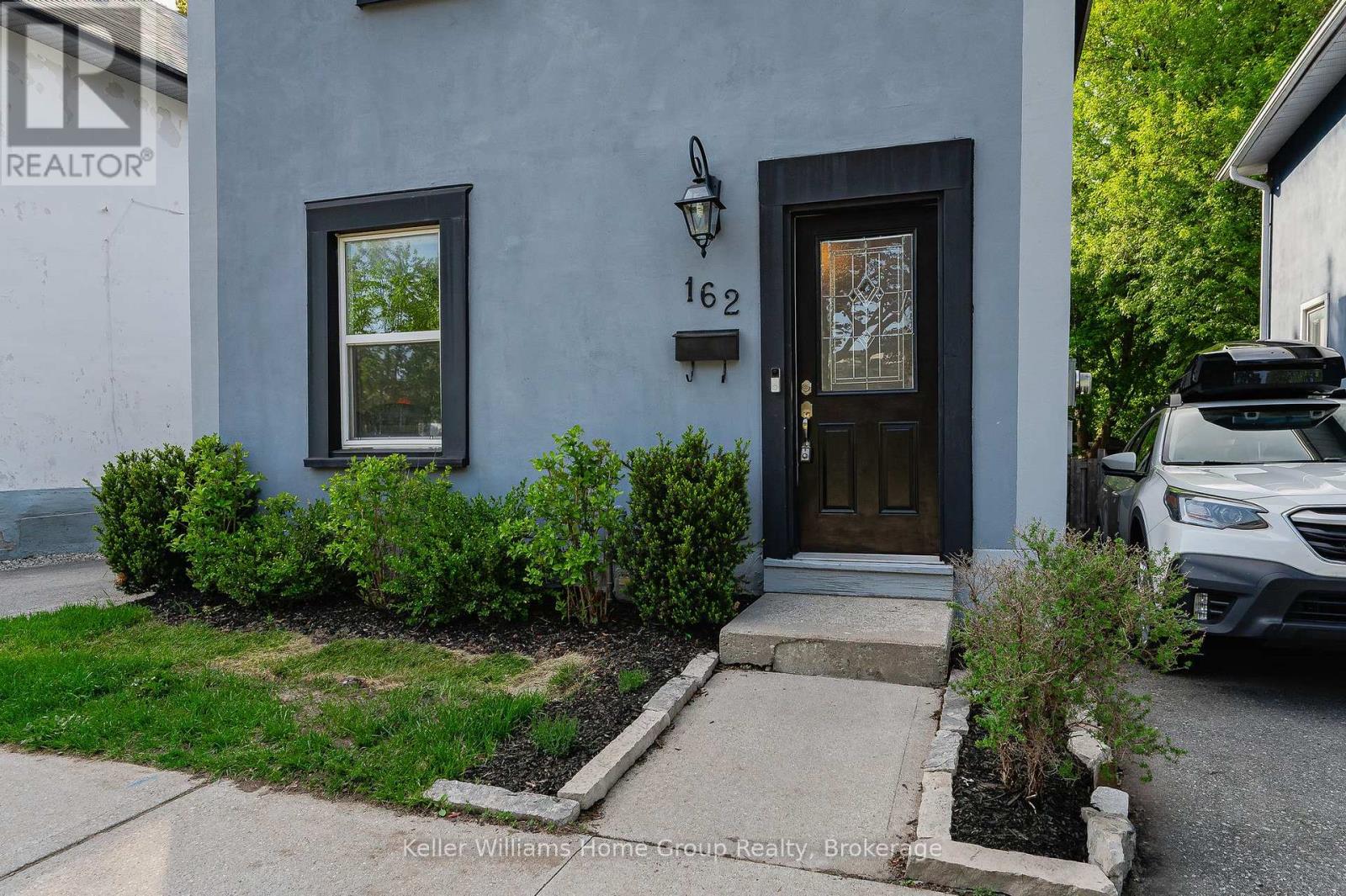 162 Alice Street, Guelph, Ontario  N1E 3A1 - Photo 3 - X12163596