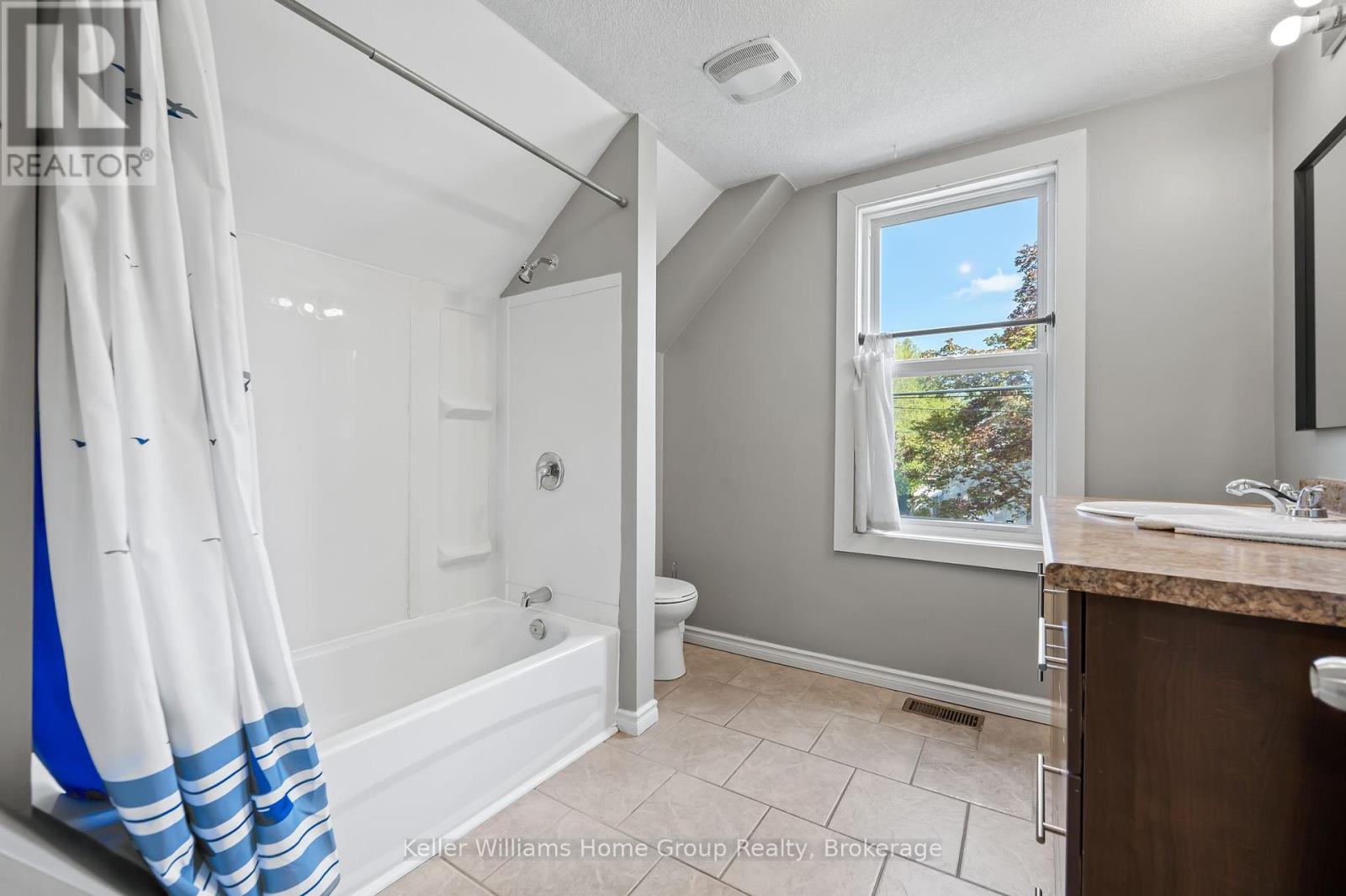 162 Alice Street, Guelph, Ontario  N1E 3A1 - Photo 34 - X12163596