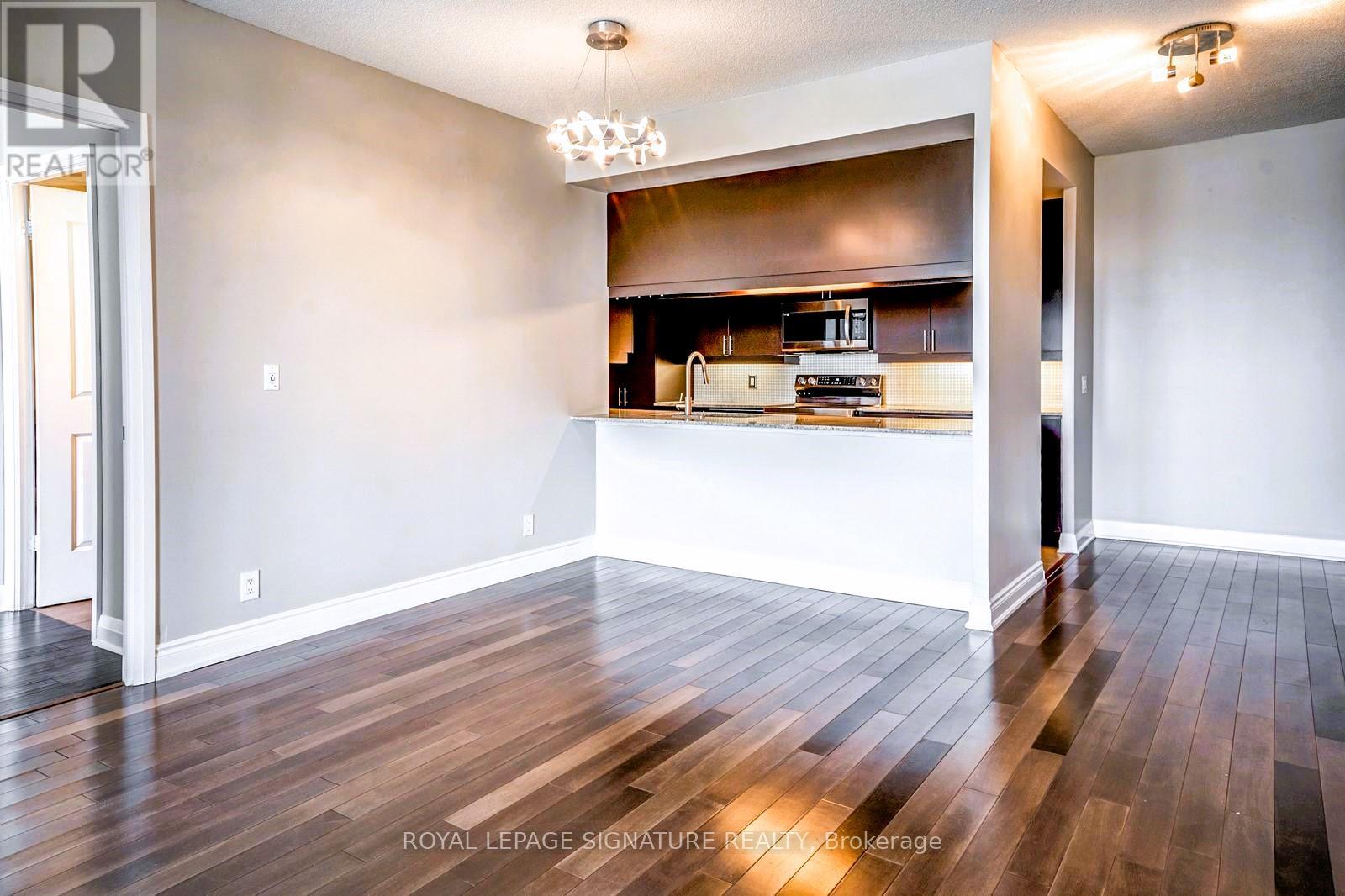 614 - 1055 Southdown Road, Mississauga, Ontario  L5J 0A3 - Photo 16 - W12163383