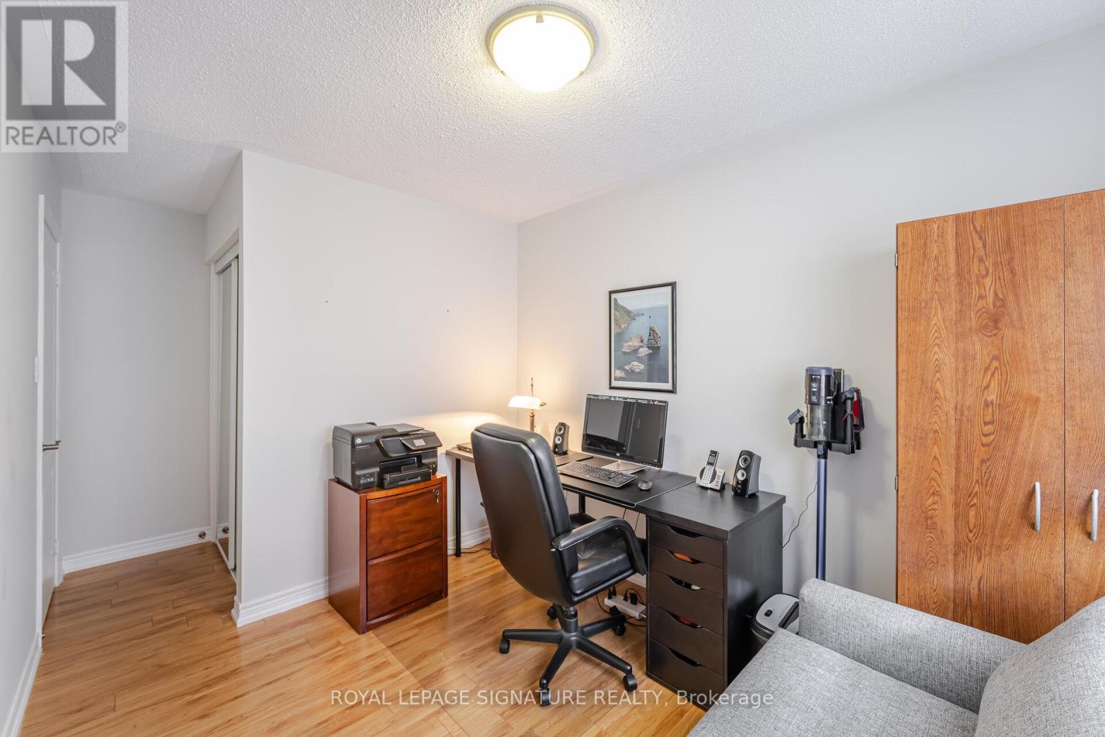 206 Van Scott Drive, Brampton, Ontario  L7A 1V9 - Photo 28 - W12163401