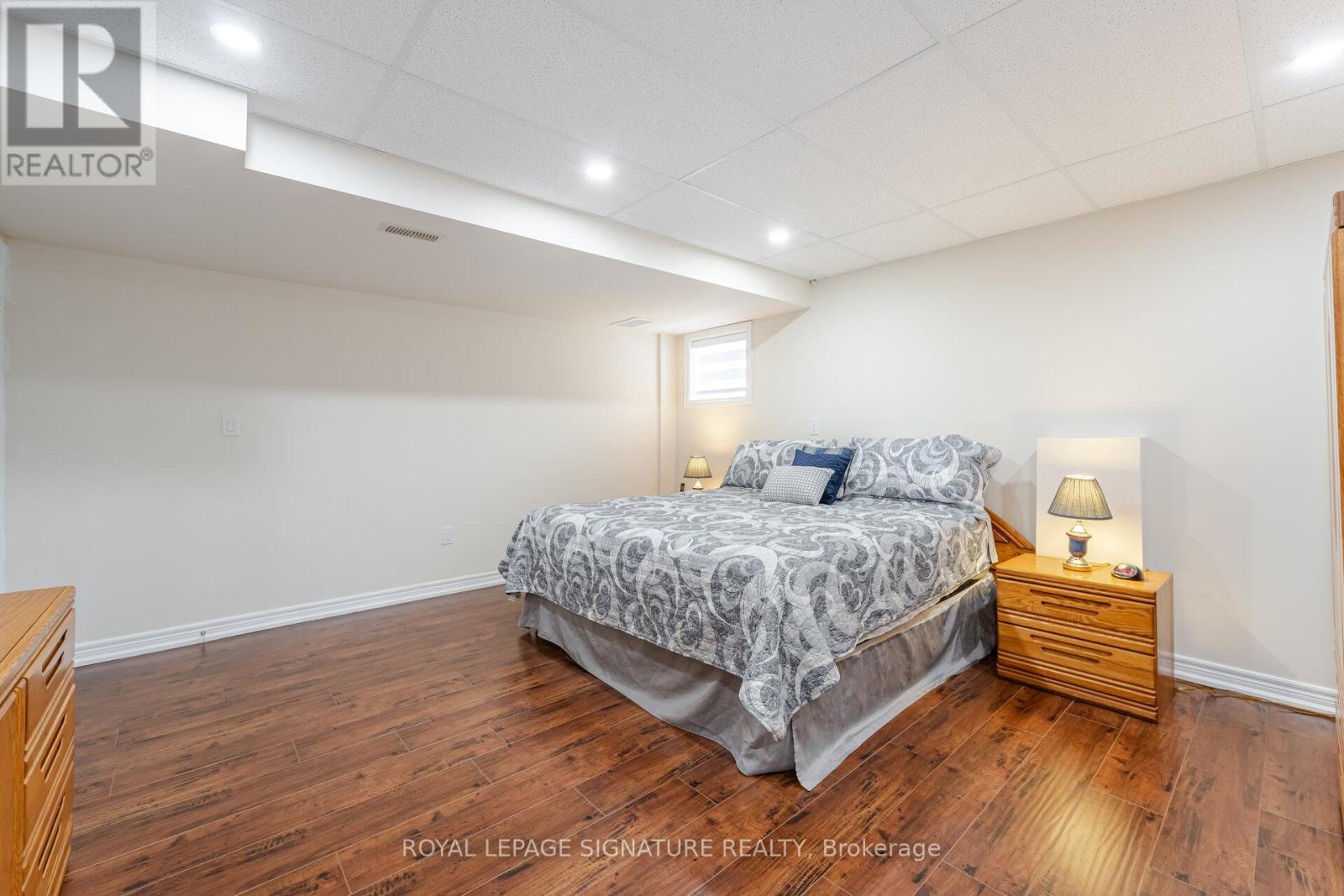 206 Van Scott Drive, Brampton, Ontario  L7A 1V9 - Photo 37 - W12163401