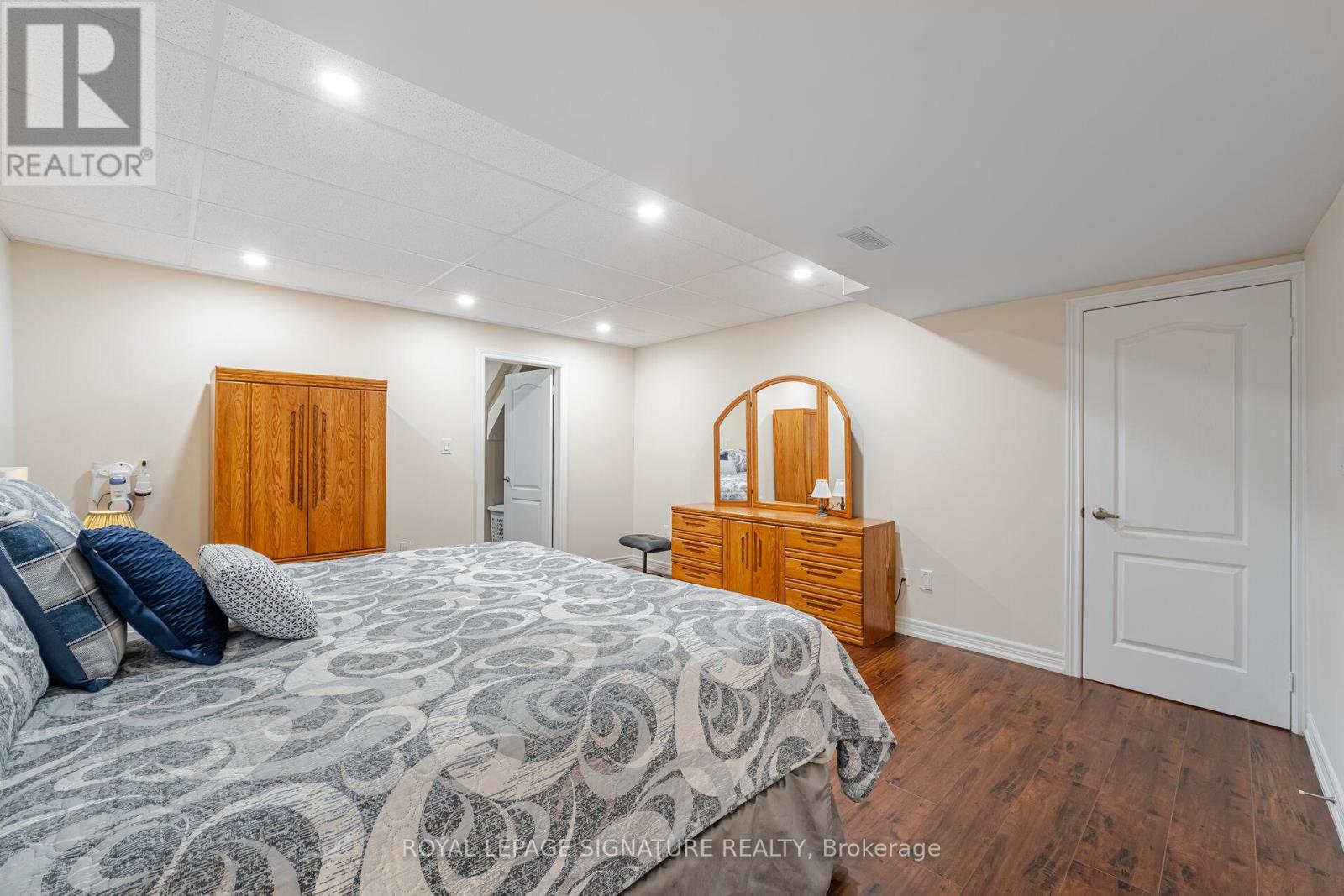 206 Van Scott Drive, Brampton, Ontario  L7A 1V9 - Photo 38 - W12163401