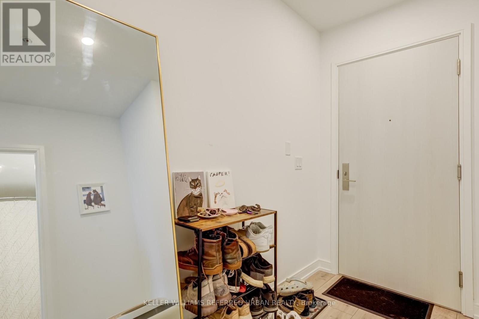 401 - 30 Samuel Wood Way, Toronto, Ontario  M9B 0C9 - Photo 6 - W12163414