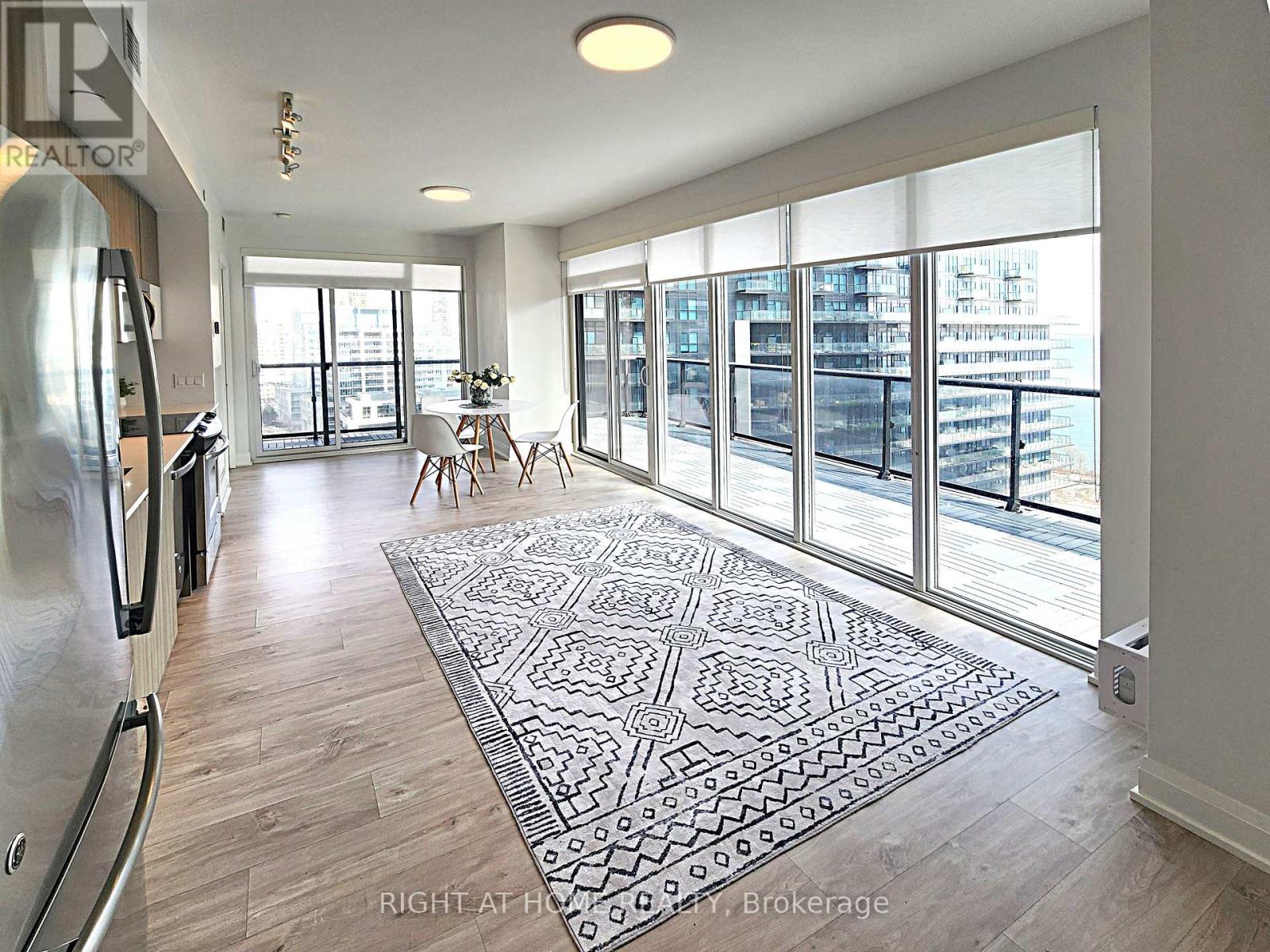 1402 - 56 Annie Craig Drive, Toronto, Ontario  M8V 0C8 - Photo 2 - W12163423