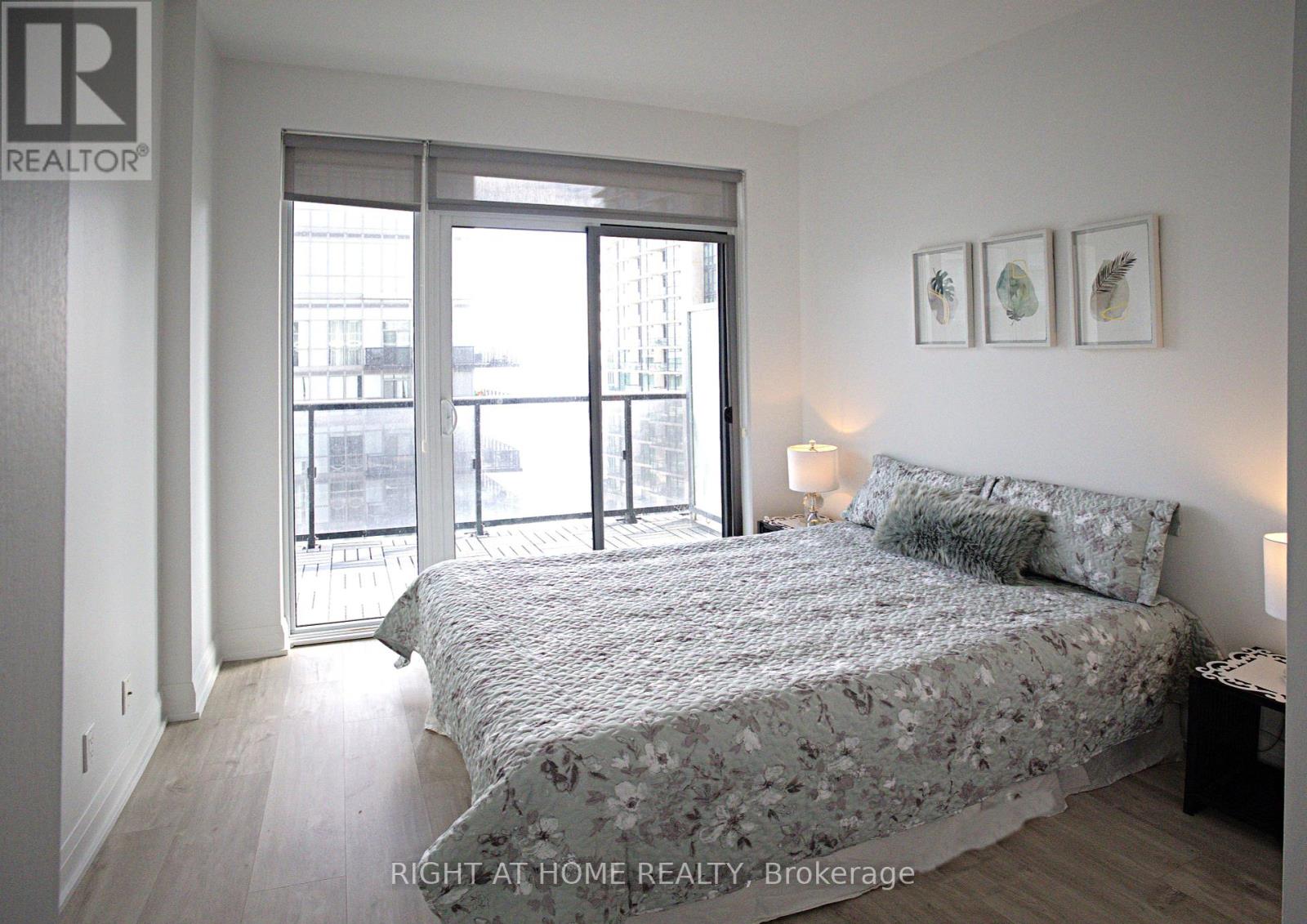 1402 - 56 Annie Craig Drive, Toronto, Ontario  M8V 0C8 - Photo 6 - W12163423