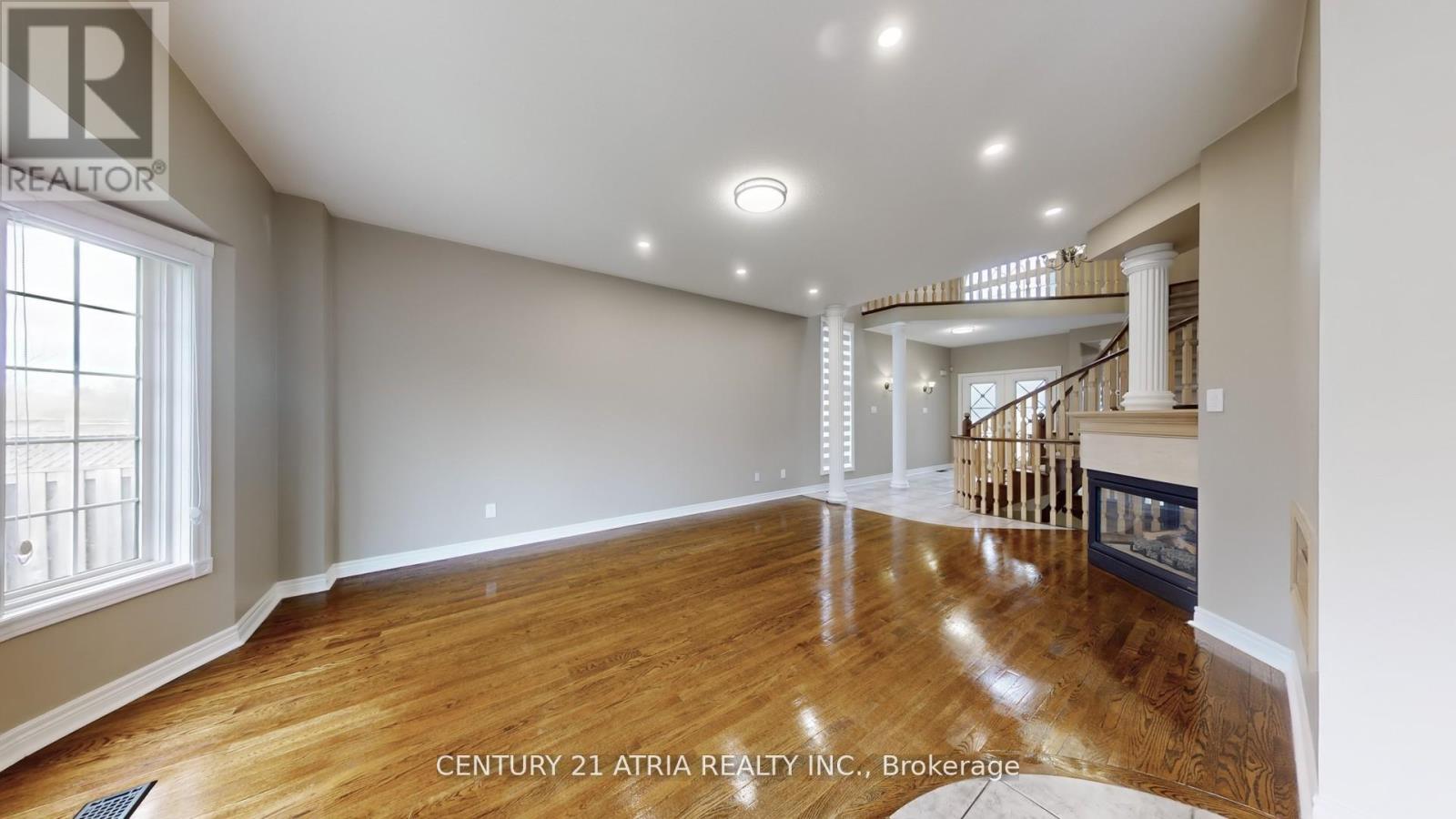 323 Bristol Road E, Mississauga, Ontario  L4Z 3V6 - Photo 7 - W12163433