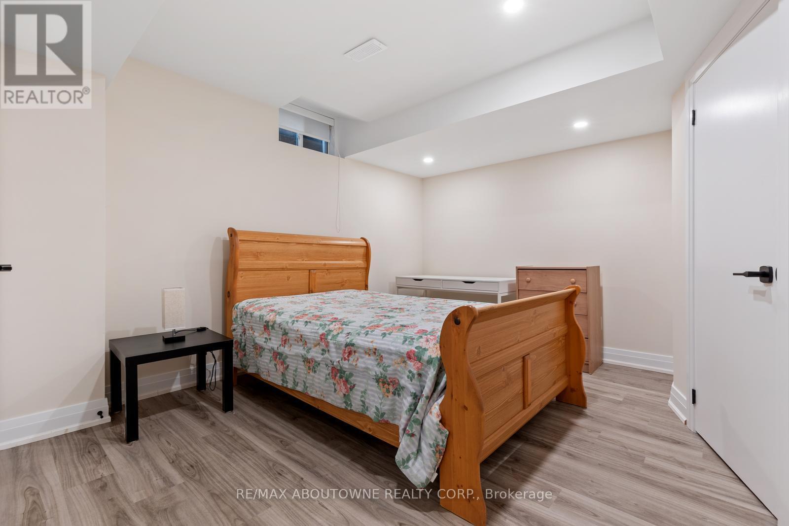 22 Interlacken Drive, Brampton, Ontario  L6X 0W7 - Photo 29 - W12163488