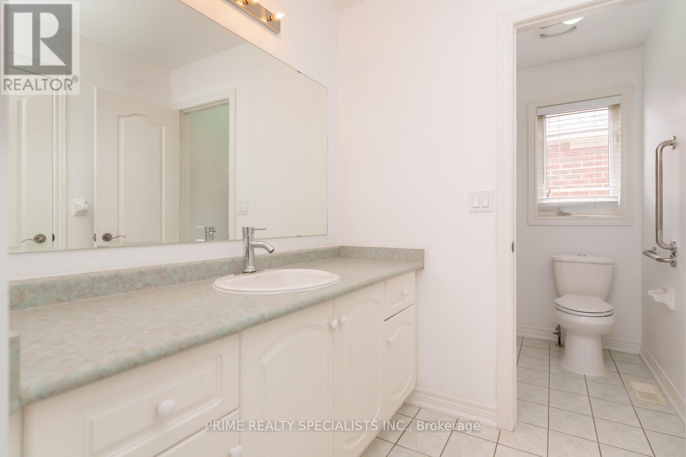 50 Gallucci Crescent, Brampton, Ontario  L6P 1R6 - Photo 21 - W12163562