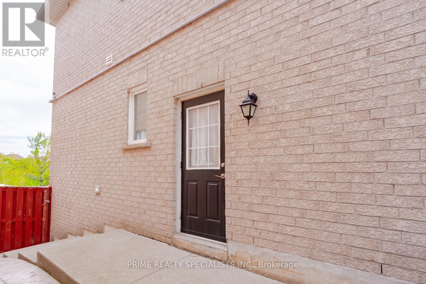 50 Gallucci Crescent, Brampton, Ontario  L6P 1R6 - Photo 30 - W12163562