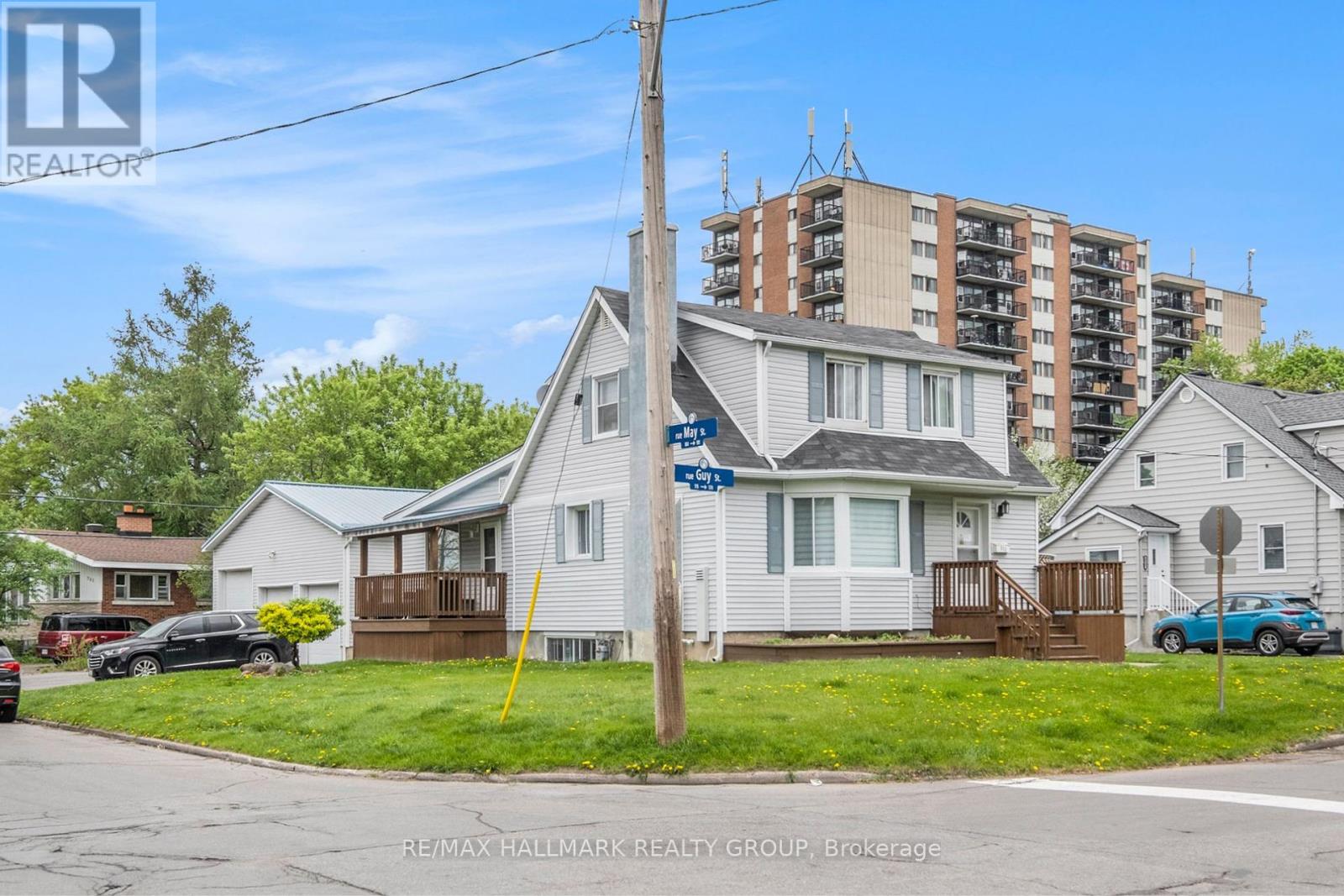 515 Guy Street, Ottawa, Ontario  K1K 1B8 - Photo 3 - X12163595