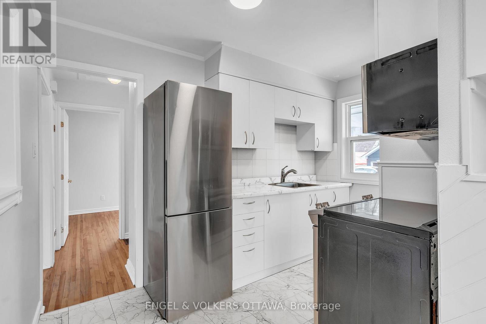 141 Crerar Avenue, Ottawa, Ontario  K1Z 7P4 - Photo 11 - X12163606