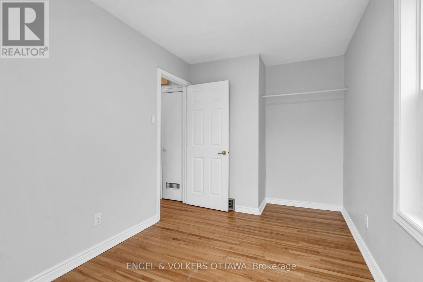 141 Crerar Avenue, Ottawa, Ontario  K1Z 7P4 - Photo 17 - X12163606
