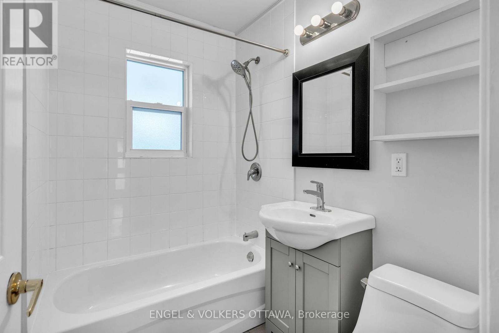 141 Crerar Avenue, Ottawa, Ontario  K1Z 7P4 - Photo 18 - X12163606