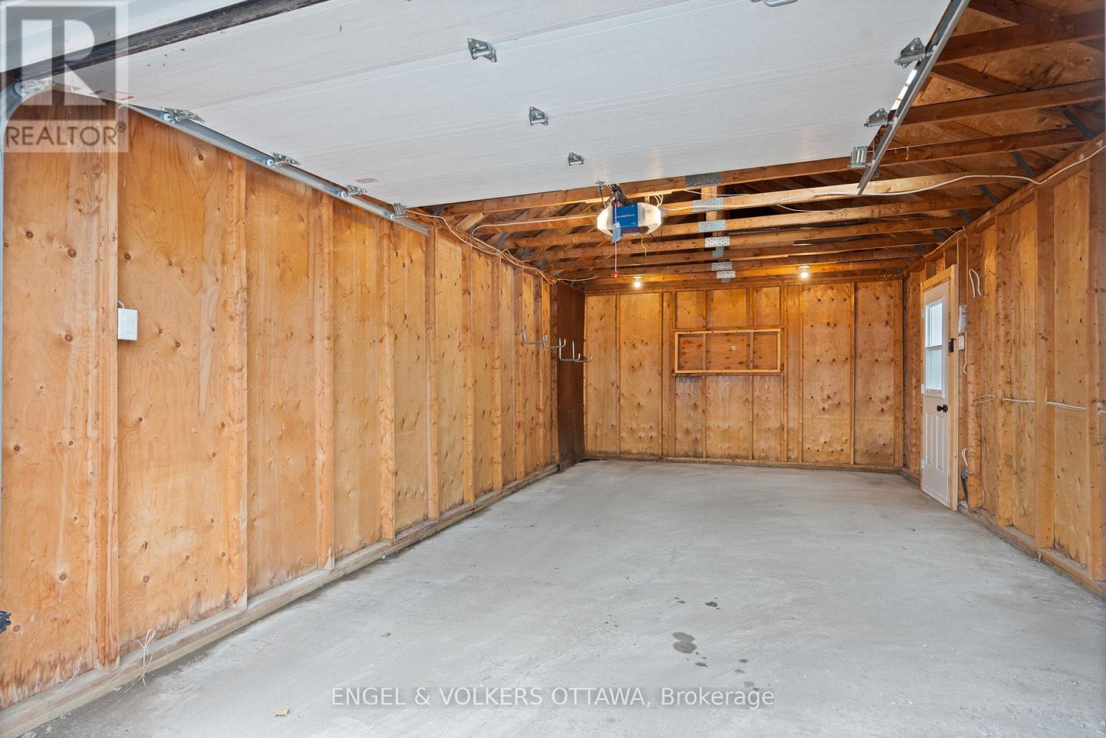 141 Crerar Avenue, Ottawa, Ontario  K1Z 7P4 - Photo 27 - X12163606