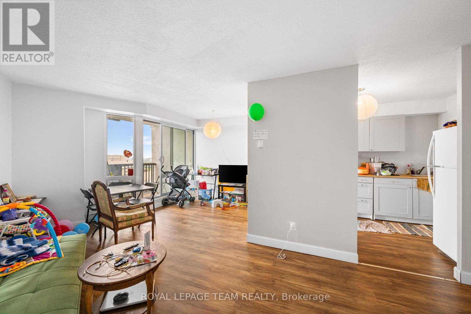 2505 - 1380 Prince Of Wales Drive, Ottawa, Ontario  K2C 3N5 - Photo 10 - X12163646
