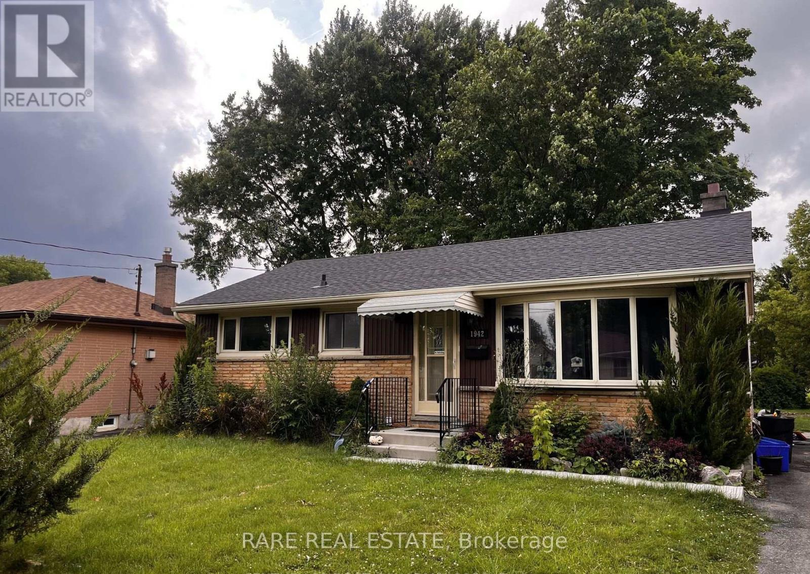 1942 DULUTH CRESCENT, London East, Ontario