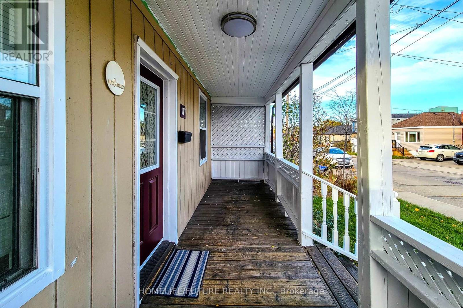 117 Harmony Avenue, Hamilton, Ontario  L8H 4Y2 - Photo 3 - X12163392