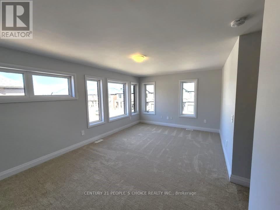 92 Corley Street, Kawartha Lakes (Lindsay), Ontario  K9V 6C2 - Photo 20 - X12163400