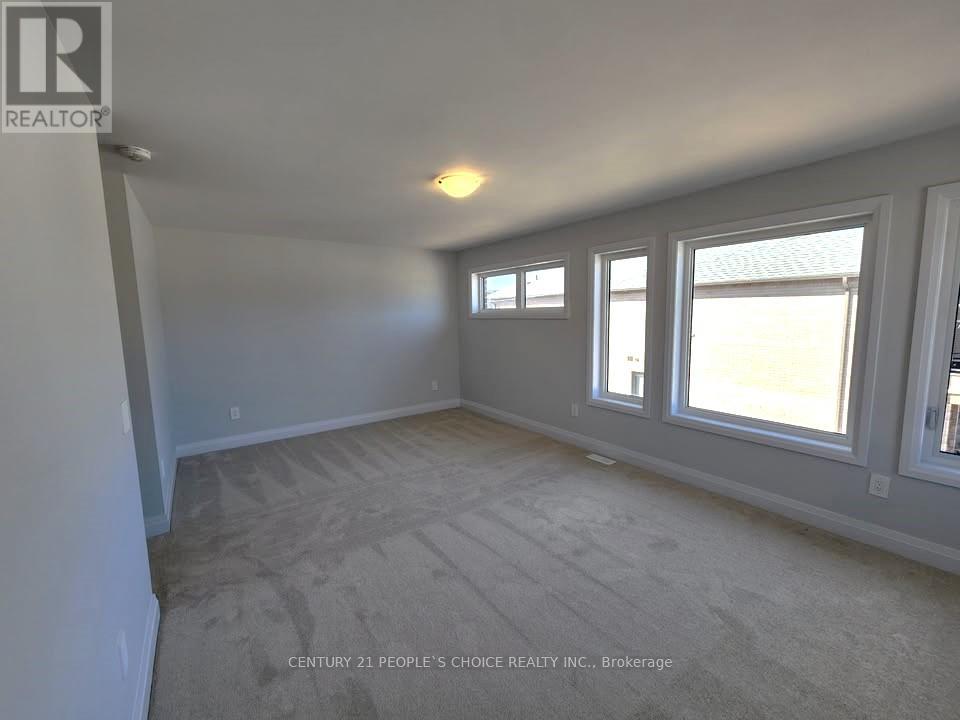 92 Corley Street, Kawartha Lakes, Ontario  K9V 6C2 - Photo 21 - X12163400
