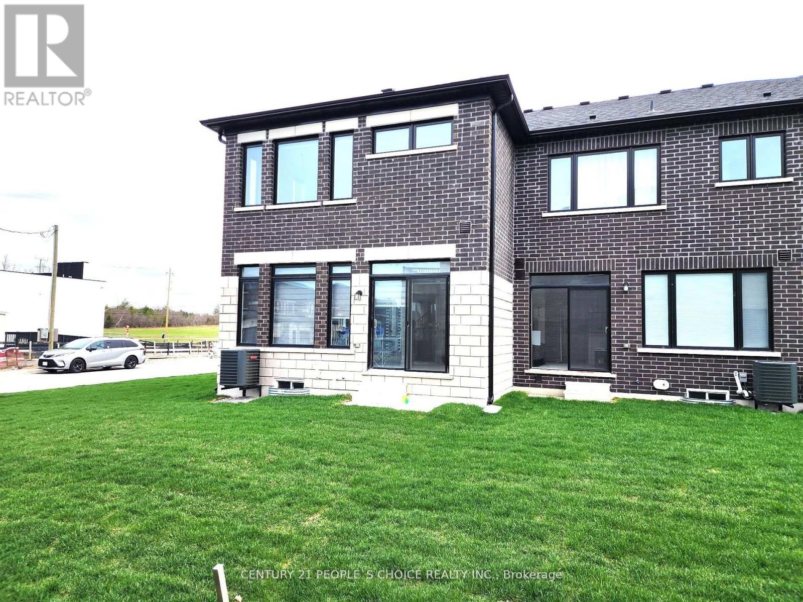92 Corley Street, Kawartha Lakes, Ontario  K9V 6C2 - Photo 23 - X12163400
