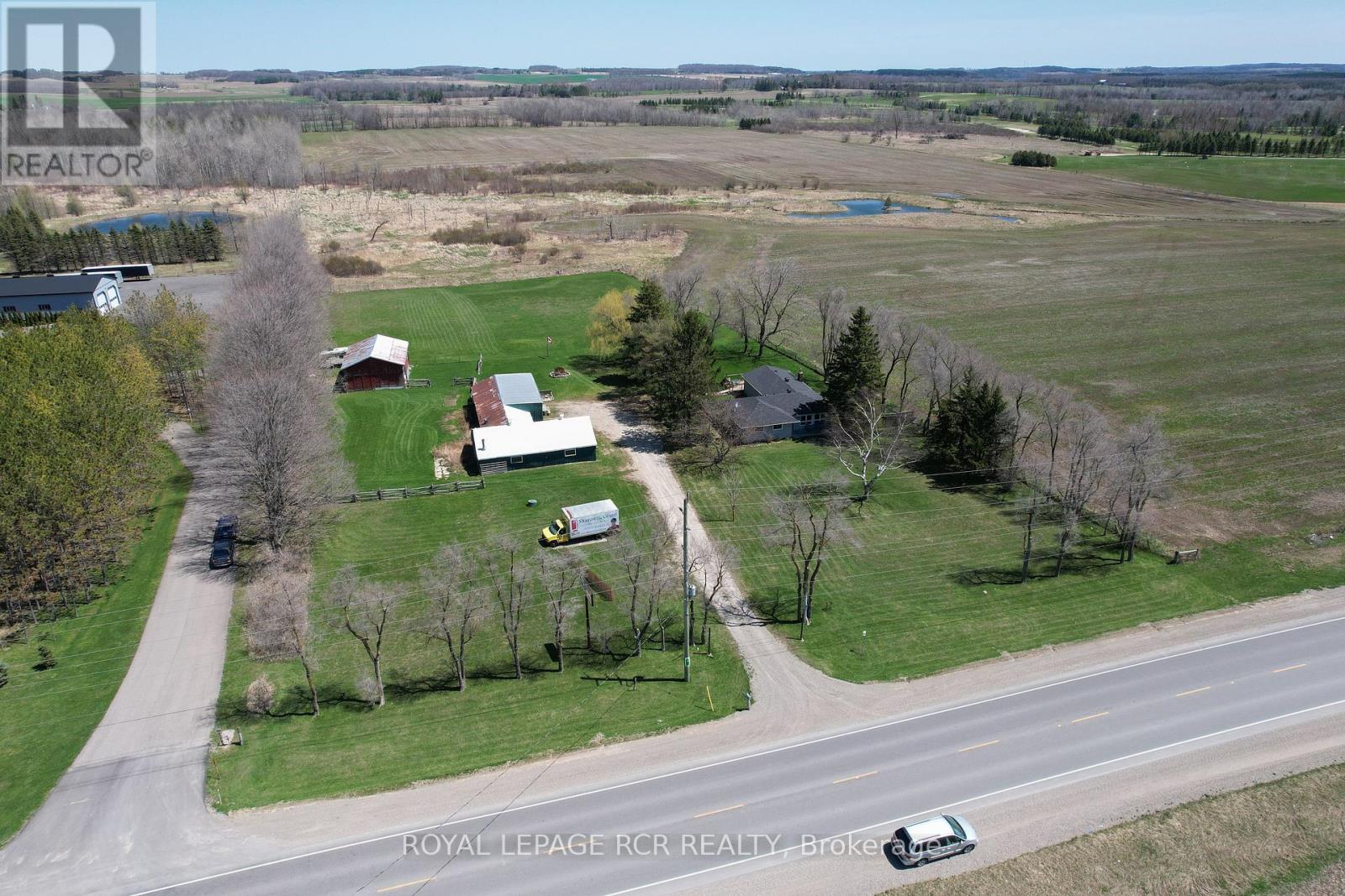 516483 County Road 124, Melancthon, Ontario  L9V 1V2 - Photo 2 - X12163496